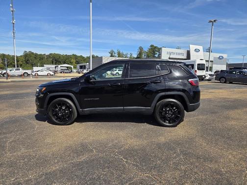 2025 Jeep Compass Latitude