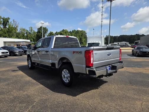 2024 Ford F-250 XLT