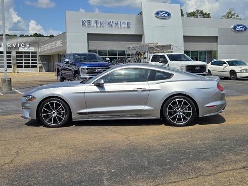 2020 Ford Mustang EcoBoost