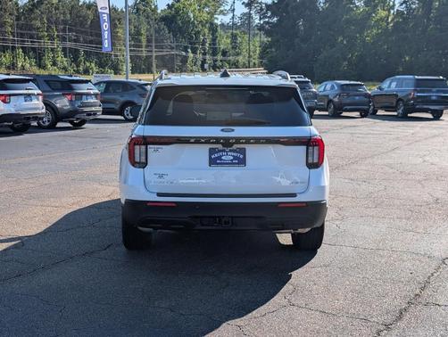 Agate Black Metallic 2026 Ford Explorer Active