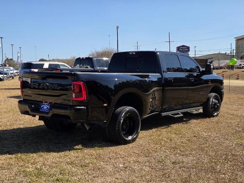 2025 RAM 3500 Laramie