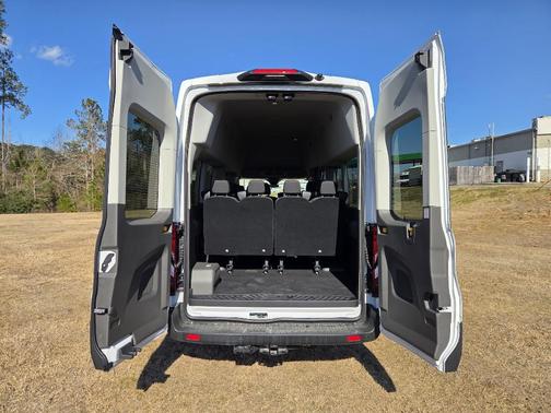 2026 Ford Transit-350 XLT