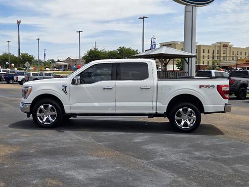 White Metallic 2022 Ford F-150 Lariat