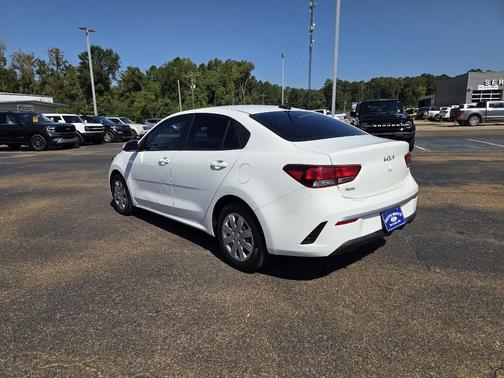 2023 Kia Rio LX