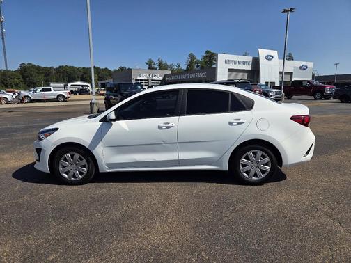 2023 Kia Rio LX