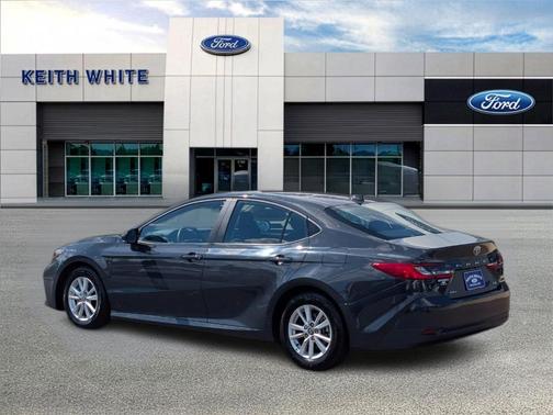 UNDERGROUND 2025 Toyota Camry LE