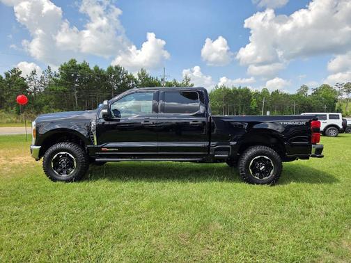 2025 Ford F-350 XLT
