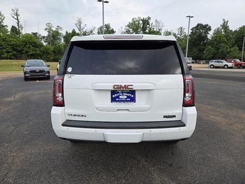 2019 GMC Yukon SLT