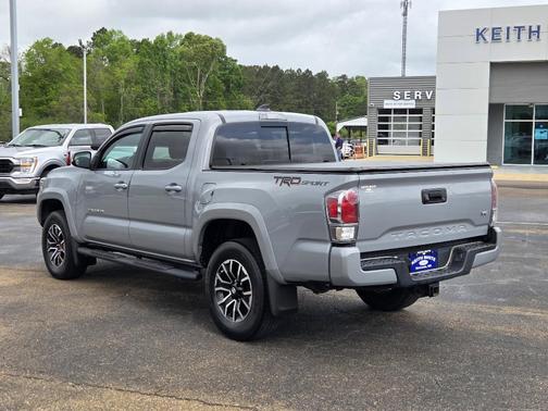 2020 Toyota Tacoma TRD Sport
