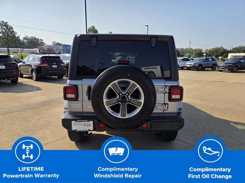 2020 Jeep Wrangler Unlimited Sahara