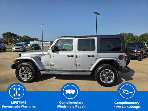 2020 Jeep Wrangler Unlimited Sahara