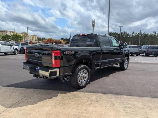 2025 Ford F-250 Lariat