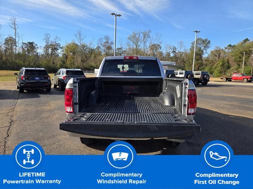 2019 RAM 1500 Classic SLT