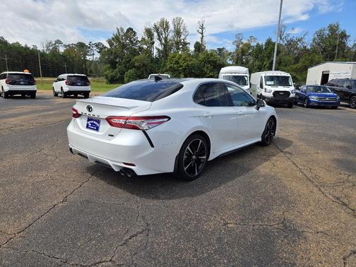 2020 Toyota Camry XSE