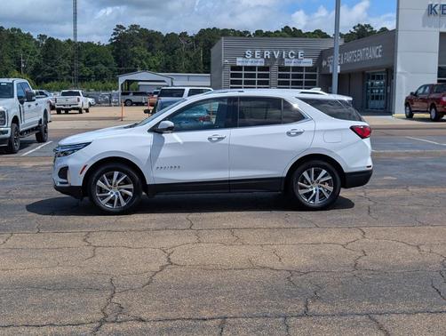 Summit White 2024 Chevrolet Equinox Premier
