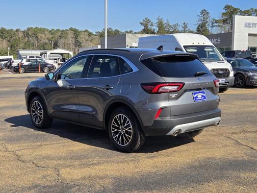 2025 Ford Escape PHEV