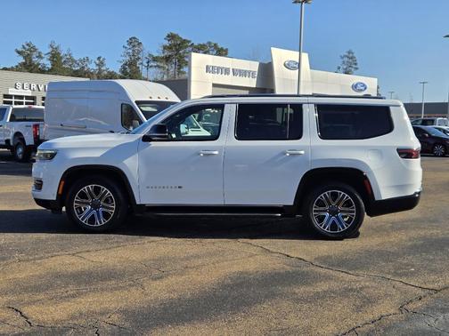 2024 Jeep Wagoneer Series II