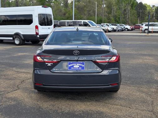 UNDERGROUND 2025 Toyota Camry LE
