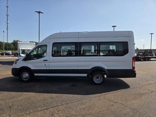 2023 Ford Transit-350 XL