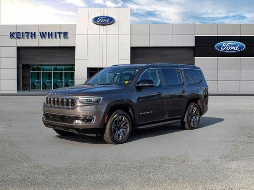 Metallic 2024 Jeep Wagoneer Base