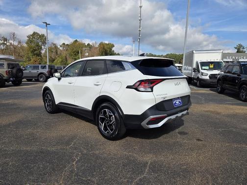 2023 Kia Sportage LX