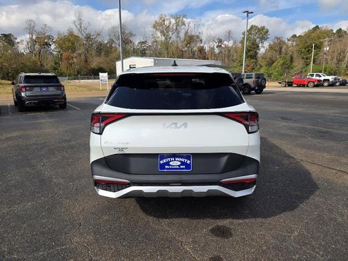 2023 Kia Sportage LX