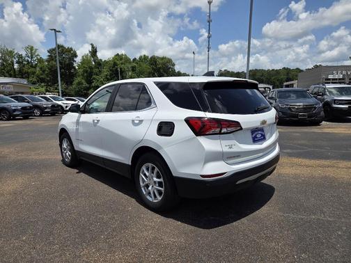 2023 Chevrolet Equinox 2LT