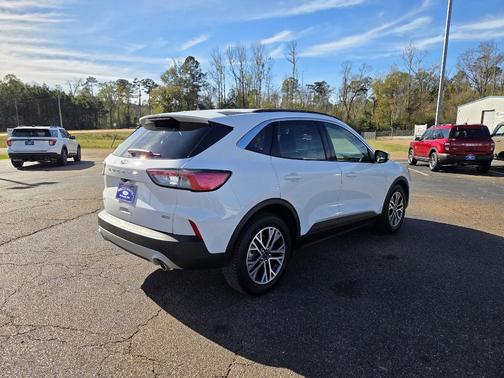 2021 Ford Escape SEL