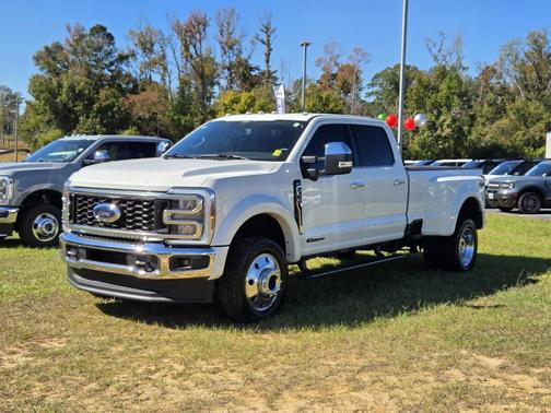 2024 Ford F-450 Lariat