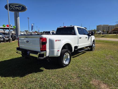 2024 Ford F-450 Lariat