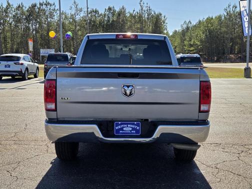 2024 RAM 1500 Classic SLT