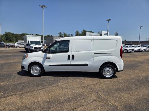 Bright White 2022 RAM ProMaster City Base