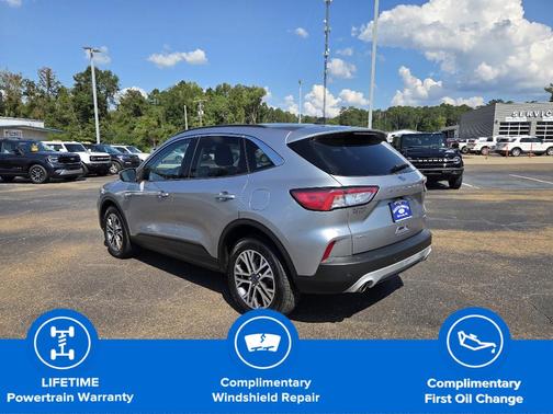 2021 Ford Escape SEL