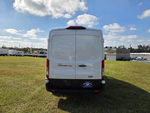 Oxford White 2026 Ford Transit-250 148 WB Medium Roof Cargo