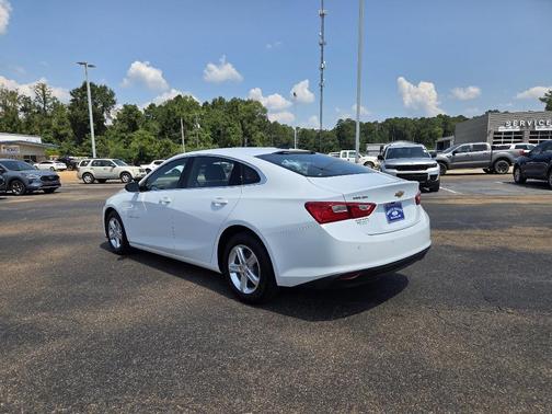 2023 Chevrolet Malibu 1LS