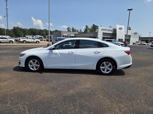 2023 Chevrolet Malibu 1LS