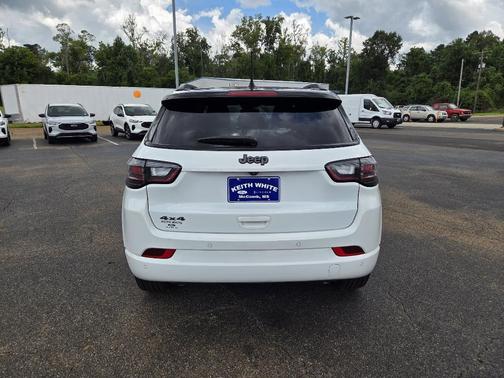 2023 Jeep Compass Altitude