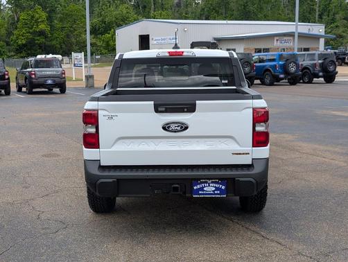 Oxford White 2026 Ford Maverick Tremor