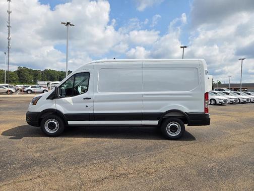 Oxford White 2025 Ford Transit-250 148 WB Medium Roof Cargo
