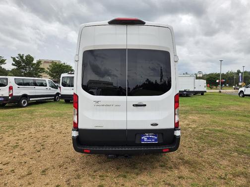 2024 Ford Transit-350