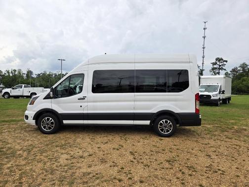 2024 Ford Transit-350