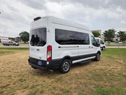 2024 Ford Transit-350