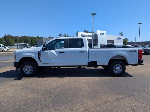 2025 Ford F-250