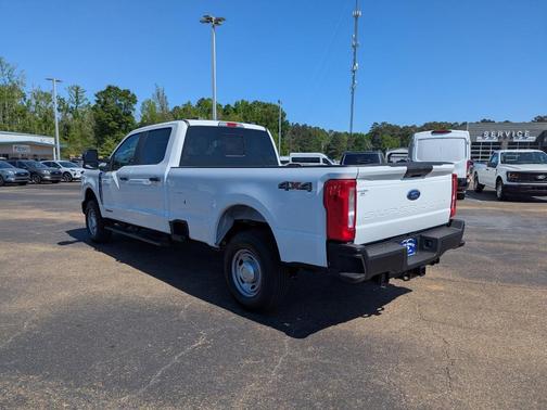 2025 Ford F-250