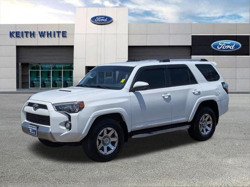 Super White 2016 Toyota 4Runner Trail
