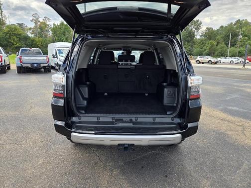 2024 Toyota 4Runner TRD Off Road