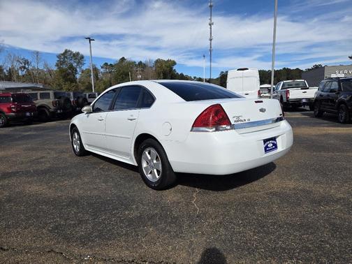 2011 Chevrolet Impala LT