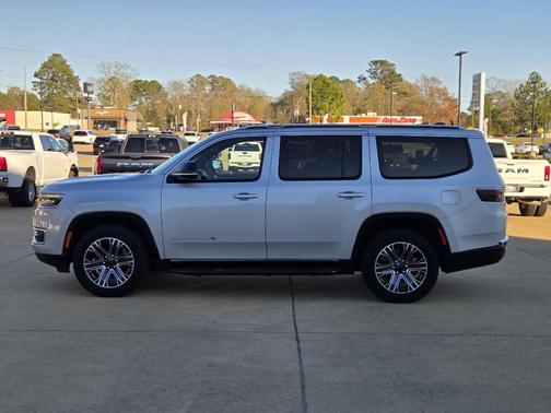 2024 Jeep Wagoneer Series II