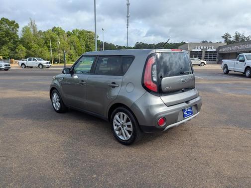 2019 Kia Soul +