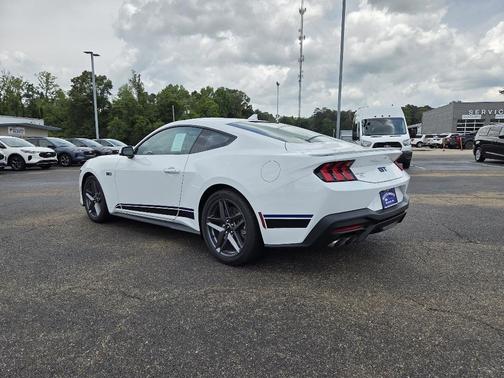 2025 Ford Mustang